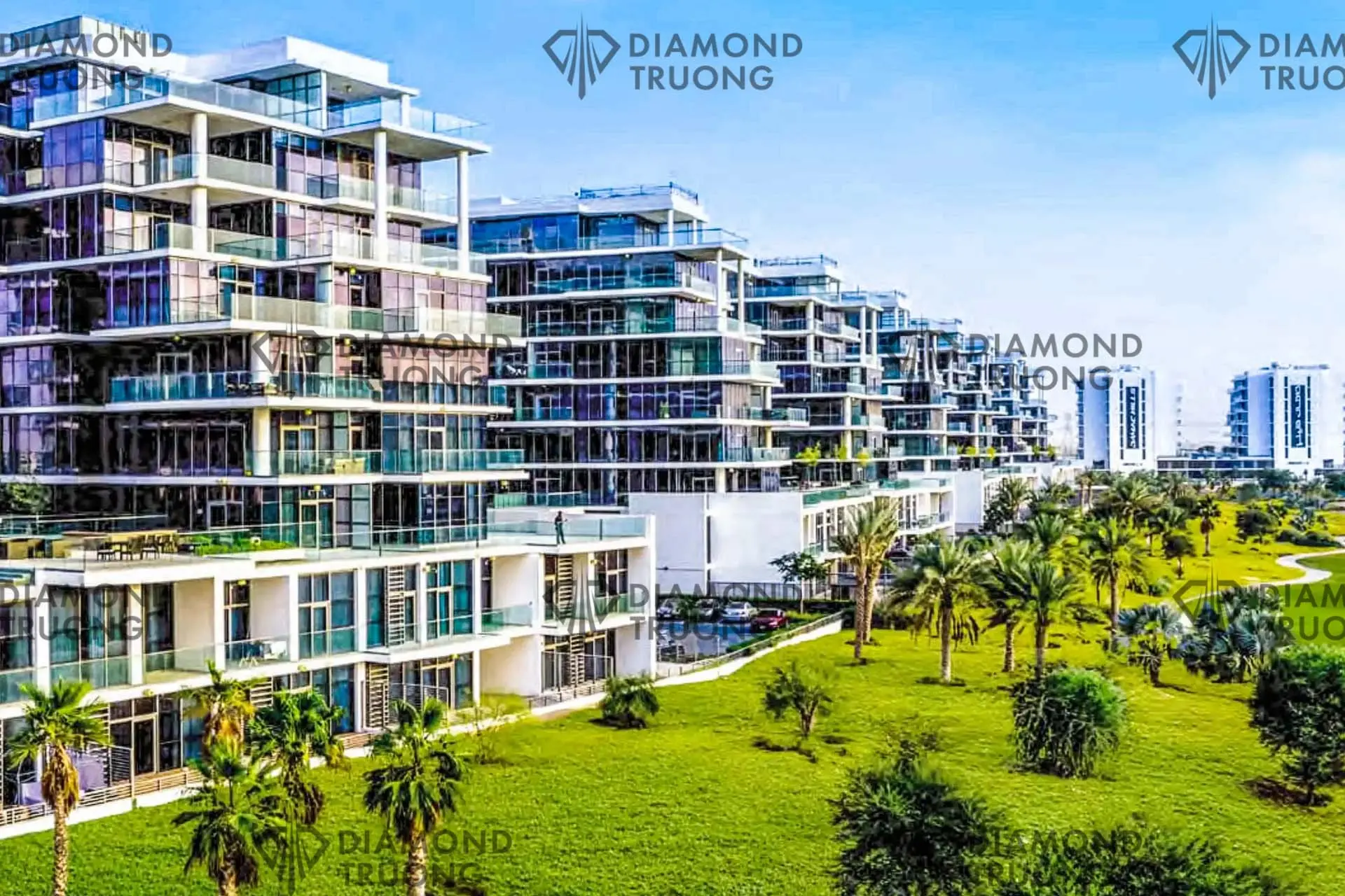 DAMAC Hills Iconic Building