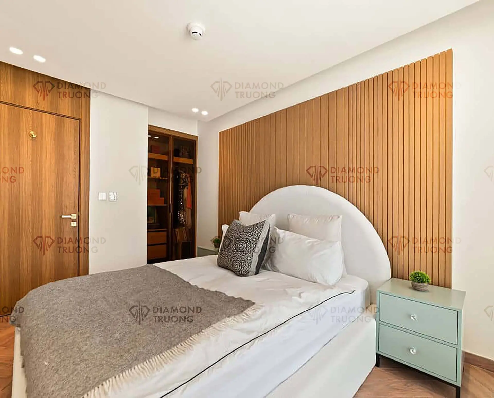 Jasmine Lane bedroom B